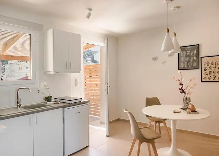 Cavaliere Seafront House - Theseus Σάμη