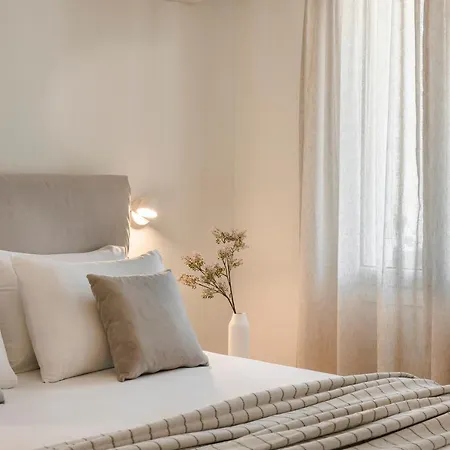 펜션 Theseus Seafront House *