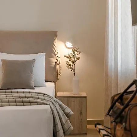 Cavaliere Seafront House - Theseus