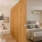 Cavaliere Seafront House - Theseus * Számi